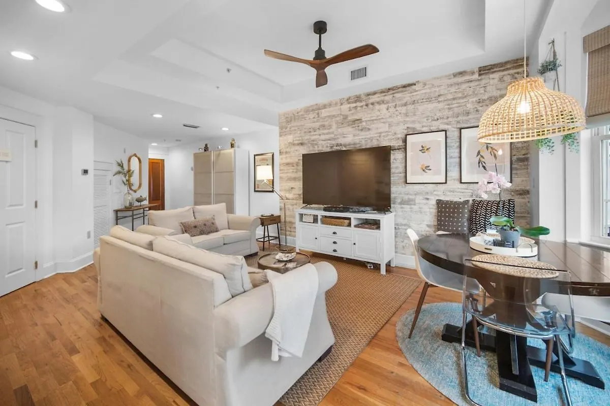 Carillon Market 305 Panama City Beach Apartment