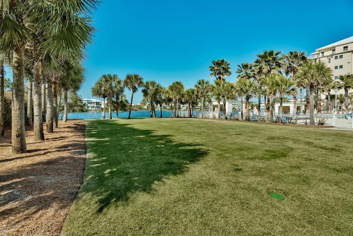 Carillon Market 305 Panama City Beach Apartment